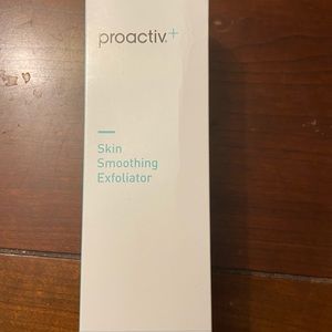 Proactiv Smooth Skin Exfoliator. New, sealed. 6 oz